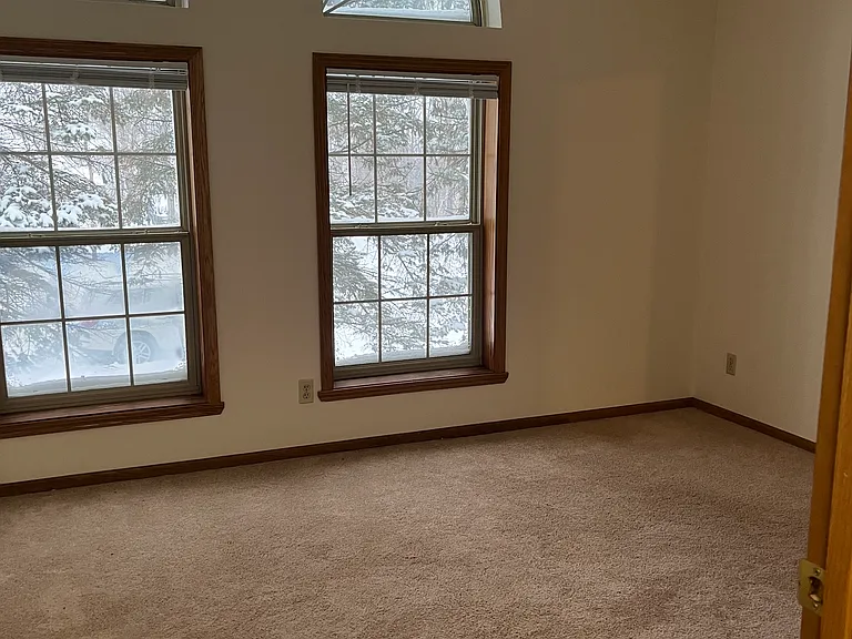 155 W Oak Leaf Dr #3 — Photo 10