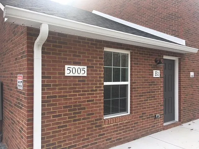 Building Photo - 5005 Bob Lynn Rd #B1