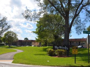 21915 Lake Forest Cir APT 202, Boca Raton, FL 33433