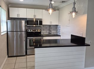 1407 Holly Heights Dr, Fort Lauderdale, FL 33304