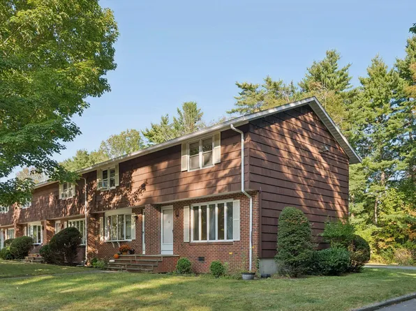 42 Villa Road #42, Westbrook, ME 04092