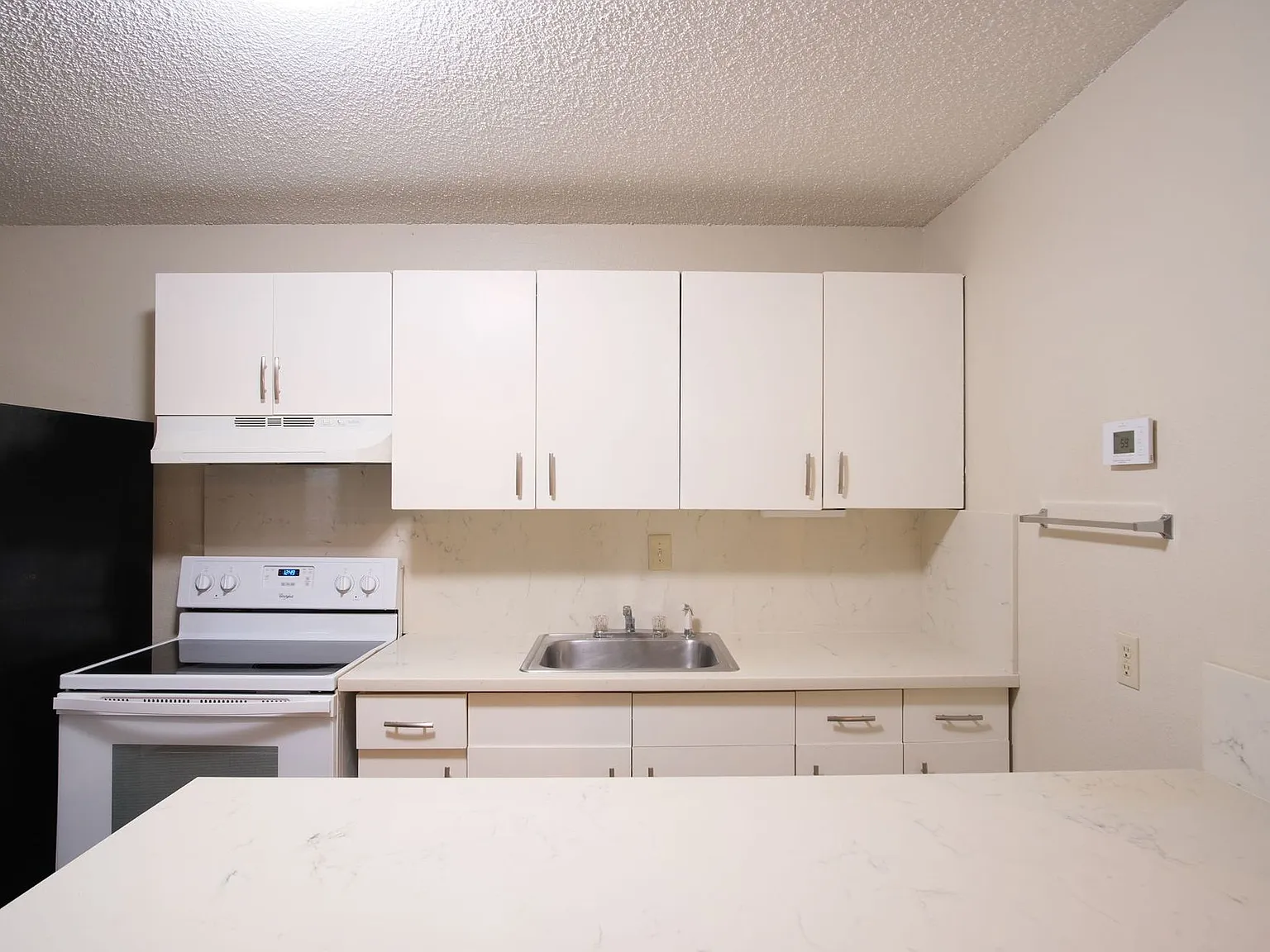 432 Sycamore Ave — Photo 4