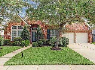 2905 Amanda Lee Dr, Pearland, TX 77581
