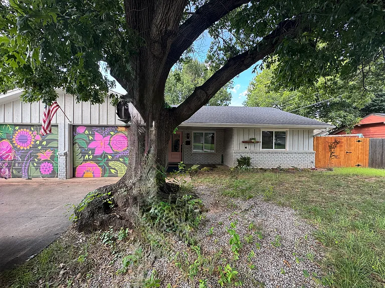 updated painted garage doors