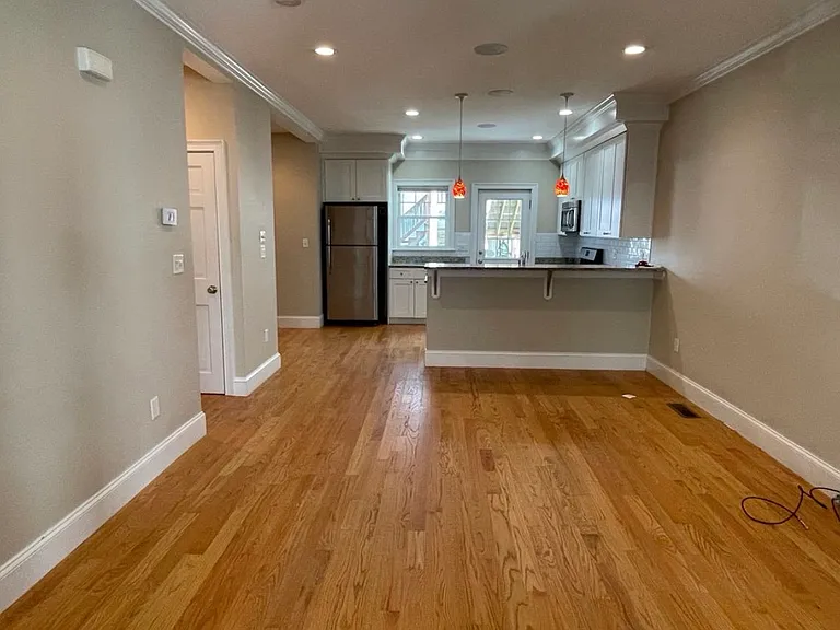 283 Gold St #1 — Photo 5