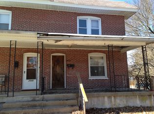 2542 Sandeland St, Chester, PA 19013