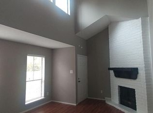 100 W White Willow Cir, Spring, TX 77381