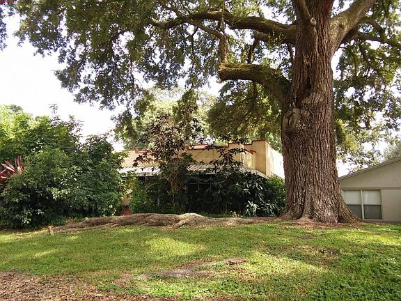 3rd image of 522 Palencia Pl