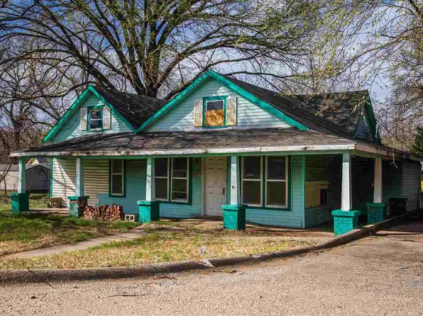 804 Harrison St, Pawnee, OK 74058