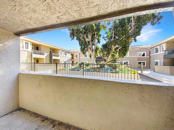 5th image of 7405 Charmant Dr #2427