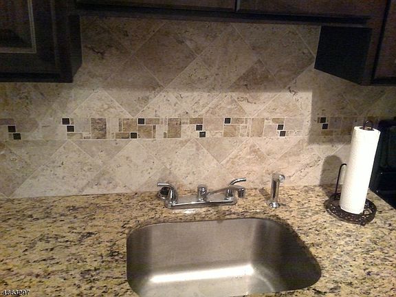 4th image of 377 S Harrison St #L