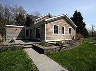 261 Shenandoah Rd, Hopewell Junction, NY 12533