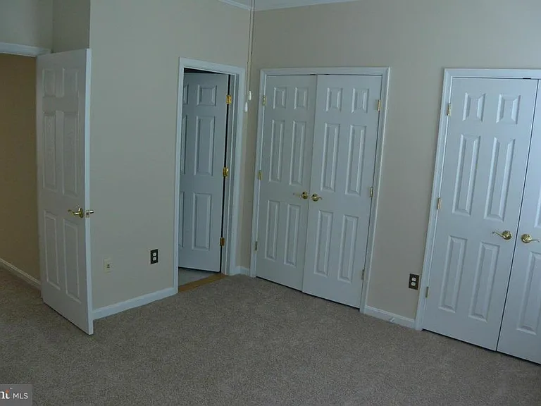 5302 Chieftain Cir — Photo 19