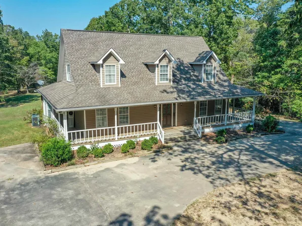 155 Deerwood Ln, Hayden, AL 35079