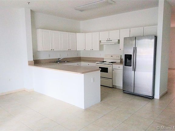 4th image of 17350 NW 67th Ave APT 106