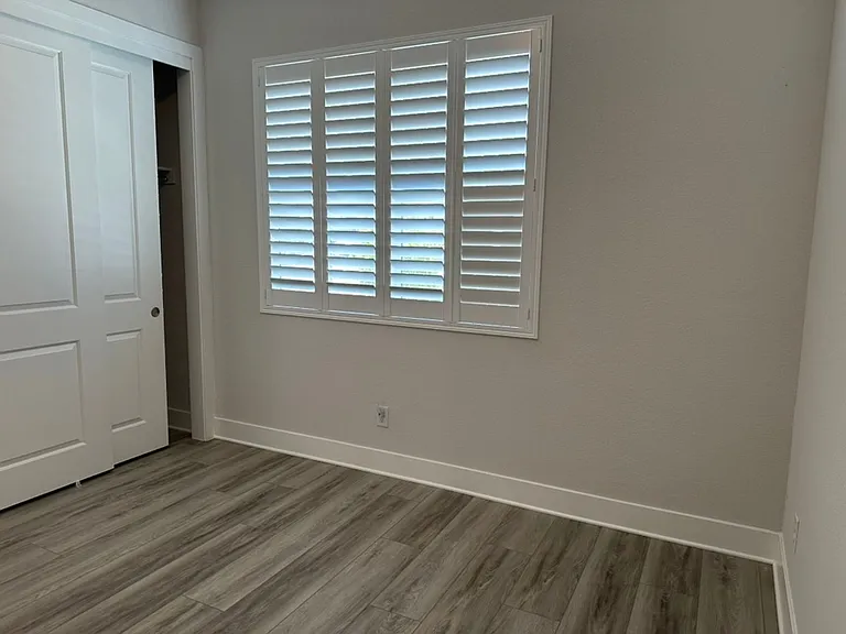 817 Cosmos Dr — Photo 36