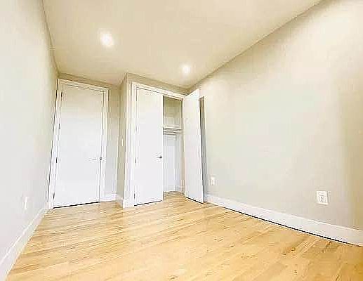 2nd image of 531 E 22nd St APT 5A