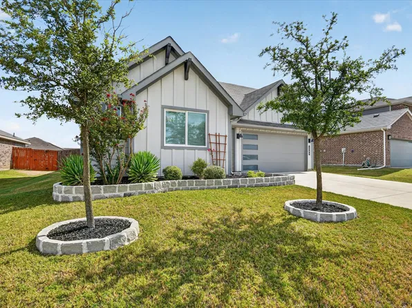 1504 Battery Park Dr, Alvarado, TX 76009