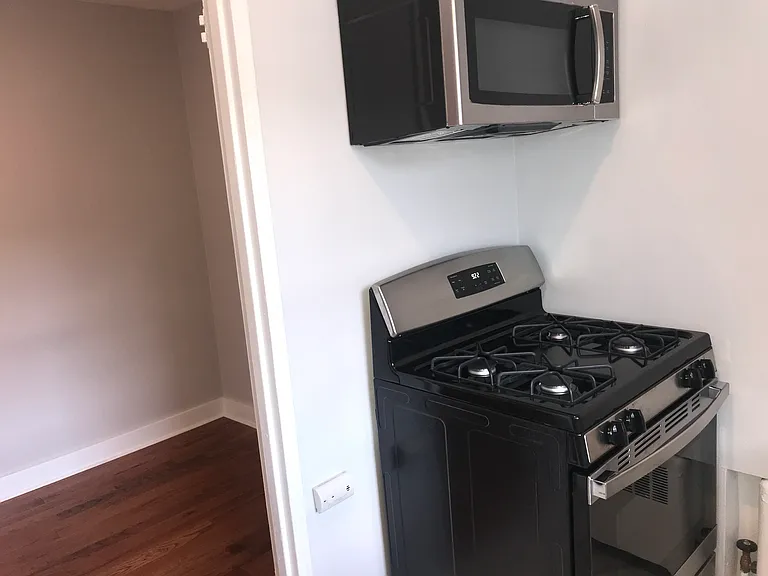 1104 Palisade Ave #4L — Photo 9