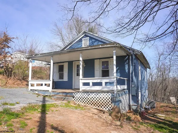 107 Cowell St, Morgantown, WV 26501