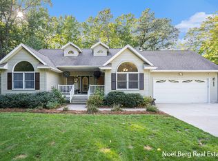 2049 Shir Ron Dr, Muskegon, MI 49445