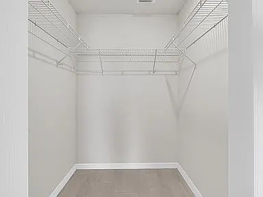 5th image of 1109 SE 5th Ct