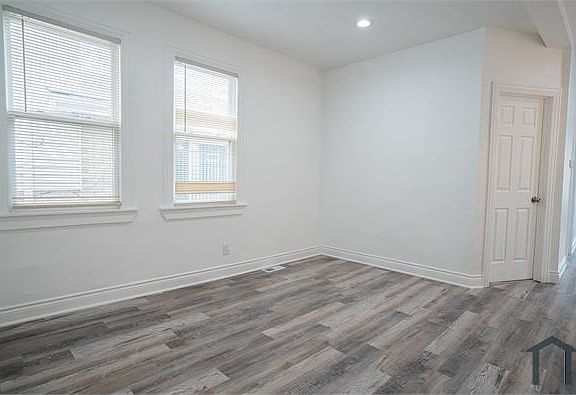 2nd image of 6134 S McVicker Ave