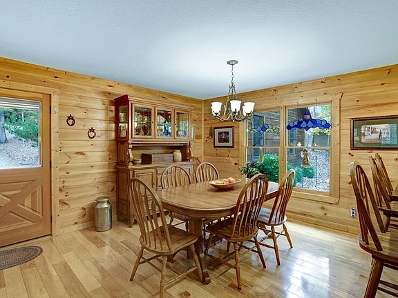 15th image of 58 Morley Dr