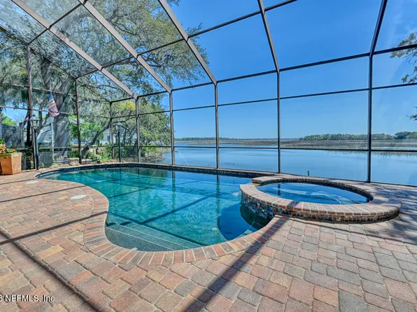 1037 SHIPWATCH Drive E, Jacksonville, FL 32225