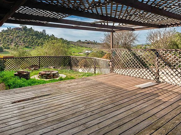 4th image of 11265 Lilac Vista Dr