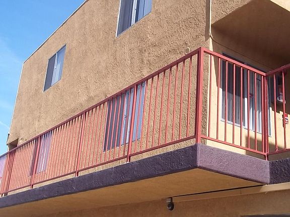 4th image of 14212 Delano Street # Upper Floor