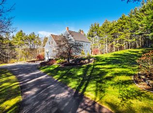 6 Sturbridge Ln, Cumberland, ME 04021