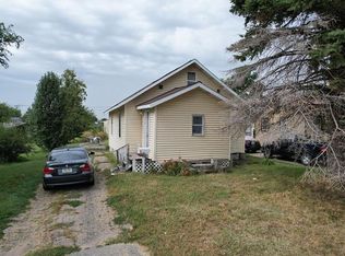 114 N 11th Ave, Marshalltown, IA 50158
