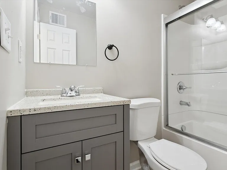 728 A Ave — Photo 11