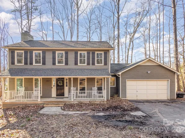 2817 Desmond Pl, Charlotte, NC 28210