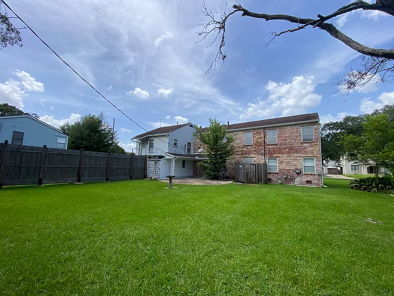 2285 Long St #3 — Photo 23