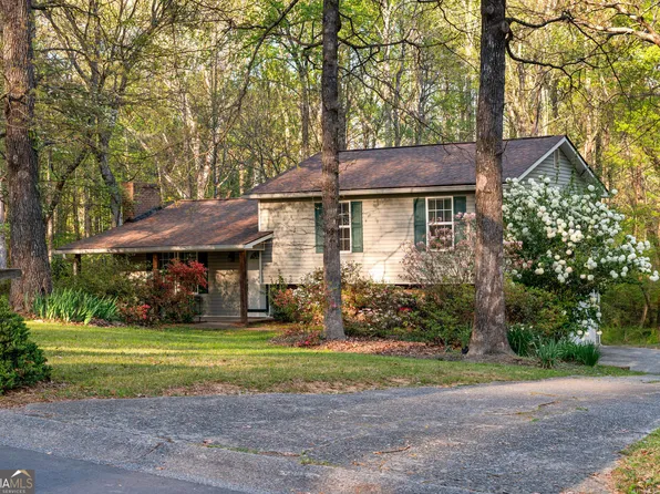 516 Teague Dr NW, Kennesaw, GA 30152