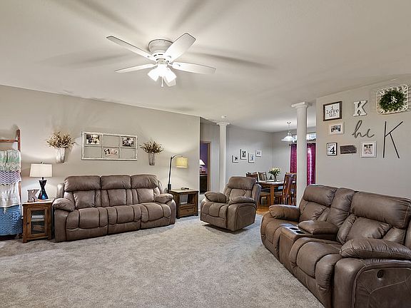 2nd image of 1807 N Campus Dr