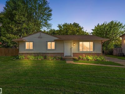48358 Menter St, New Baltimore, MI, 48047