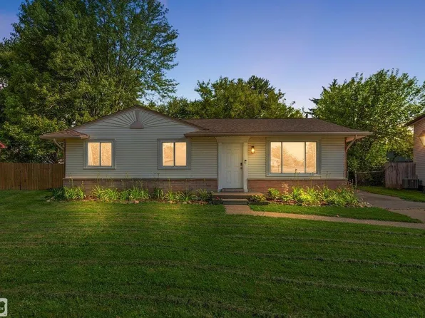 48358 Menter St, New Baltimore, MI 48047