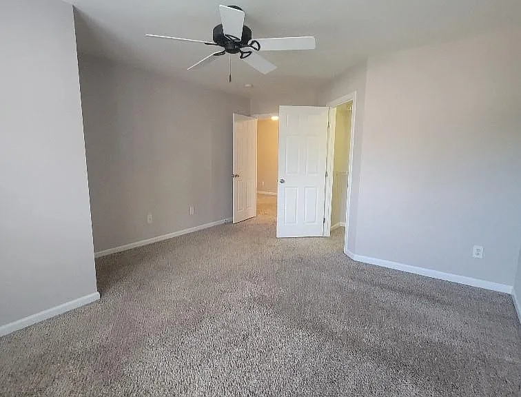 2339 Whitford Ln — Photo 19