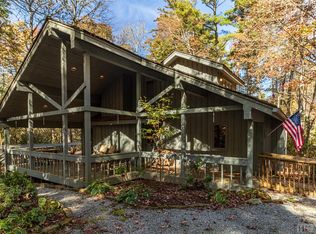 334 White Owl Ln, Cashiers, NC 28717