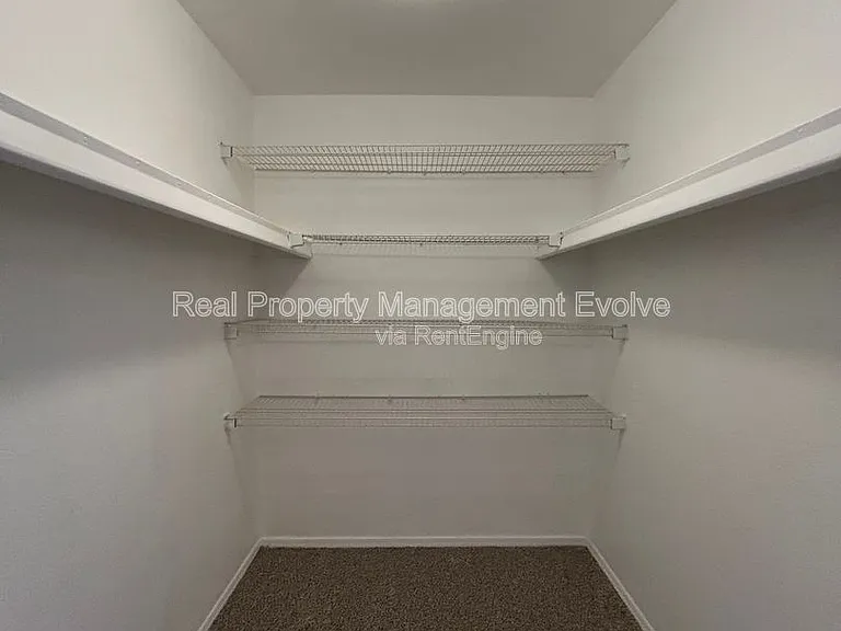 9465 N 92nd St #108 — Photo 18