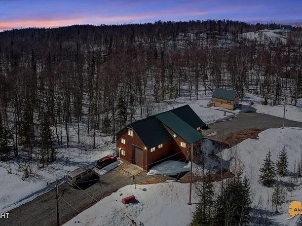 22960 S Bresue Dr, Talkeetna, AK 99676