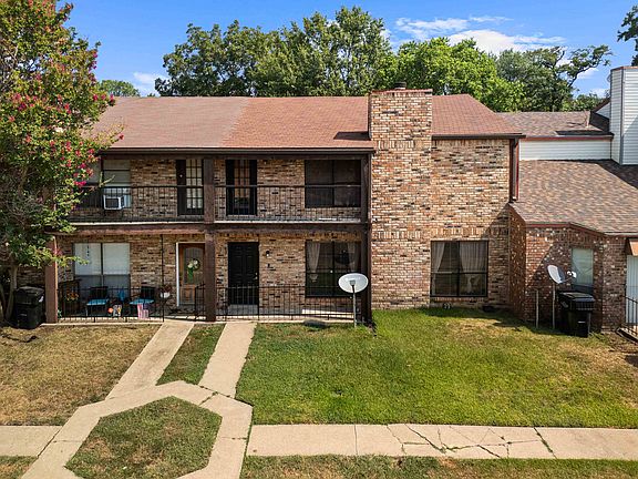 2nd image of 637 Baylor Dr