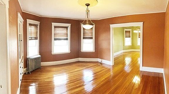 4th image of 130 Davis St #1