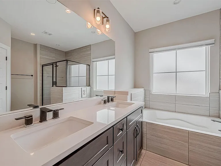 16531 Oasis Meadow Ln — Photo 20