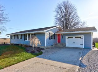 3710 N Beyer Rd, Saginaw, MI 48601