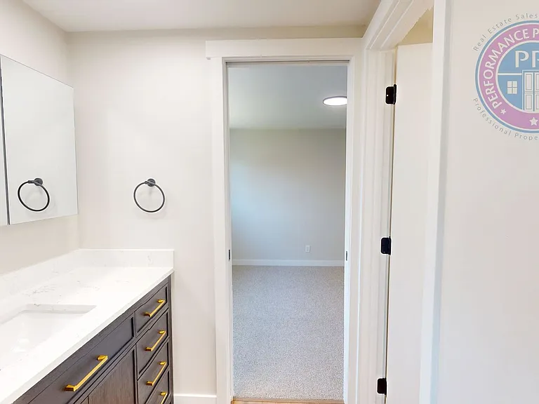 7308 N Jordan Ave — Photo 24