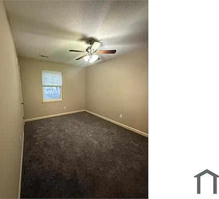 2835 Creek Ln NE — Photo 5